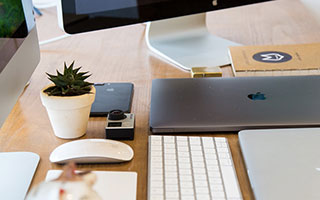 樊振东在德甲打球，感觉就像在玩“猫鼠游戏”，他就是那只气定神闲的猫